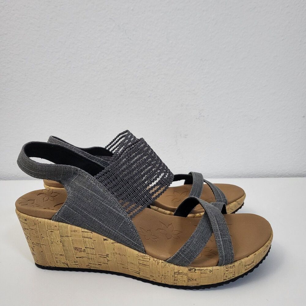 SKECHERS Cali Luxe Sandals Womens 9.5 Foam Wedge Heels Slingback Black Gray EUC